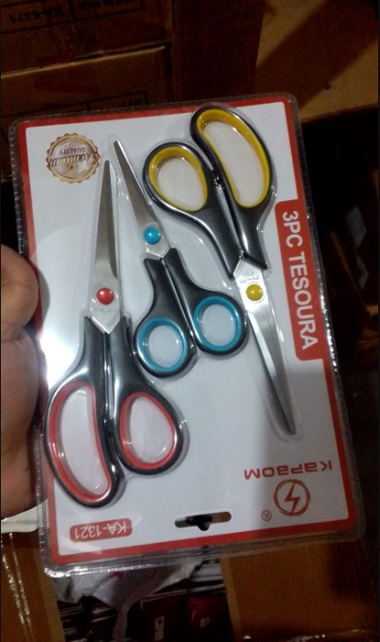  - Itens para cozinha - Loja c3    Cod. Kit de 3 Tesouras Ka-1321
